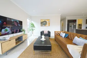 Wyndham 5BR Spacious Holiday Vacation Home WiFi - Image 5