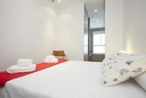Calatrava Apartments - Image 3