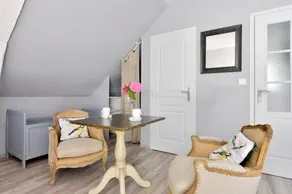 Le Manoir De Bellacordelle - Image 5