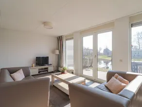 Ferienhaus am Wasser in Friesland - Image 2