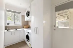 Lemon & Myrtle Cottage - Image 4