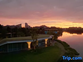 Sublimation Lakeside Night Park Junting Hotel - Image 4