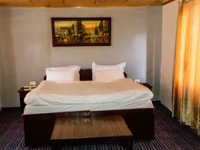 Pangong Tso Eco Resort - Image 2