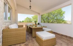Stunning Home In Galovac With Wifi - Image 2