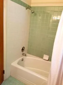 Bel Aire Motel - Image 4