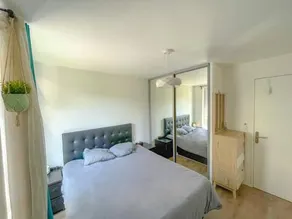 Splendid modern Duplex with 4 bedrooms, very close to Paris, metro "RER A" at 250m, Fast wifi, parking - Image 3