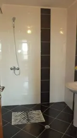 Happy Ring Guest Rooms - Image 5