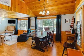 Settler`s Cottage - Image 4
