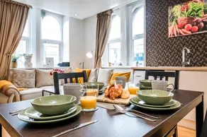 Signature Living Serviced Apartments - Image 2
