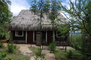 Ngari Hill Economy Accommodation - Image 2
