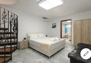 Sea Side Villa - Image 3