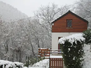 Cottage with a terrace and a magnificent view of the valley. - Image 5