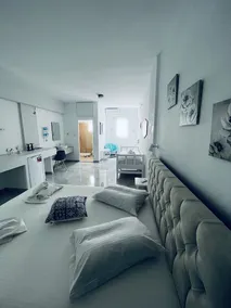 Silia Suites - Image 3