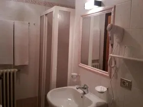 Hotel Mignon - Image 4