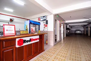 RedDoorz near Saigon Hi-Tech Park - Image 4