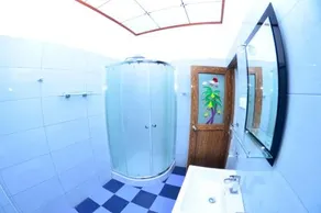 Beach Villa Induruwa - Image 2