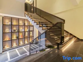 Yixin Design Hotel (Dongguan Liaobu Wanrun Plaza) - Image 5