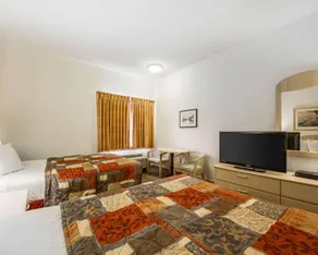 Rodeway Inn Watsonville - Image 3