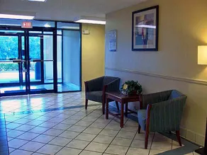 Motel 6 Troy - Image 1