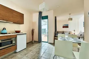 Bella Vista Hotel - Image 2