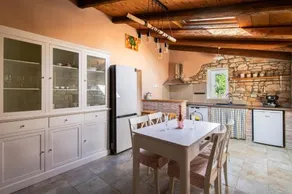 House Boris - Image 4