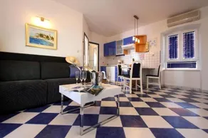 Belvedere Apartments - Image 2