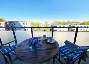 Stylish apartment with parking & spacious balcony - Image 3