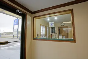 Regency Inn Hudson - Image 3