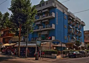 Hotel Universo - Image 2