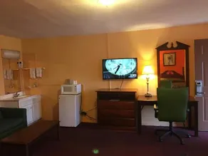 Sands Motel - Image 1
