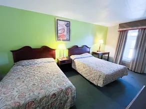 Days Inn Lake Gaston - Image 2