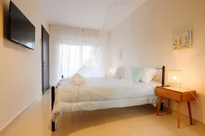 Impeccable 1-Bed Apartment In Schinias Beach - Image 3