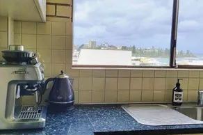 Ocean view beachside 3 bedroom 2 bathroom unit - Image 2