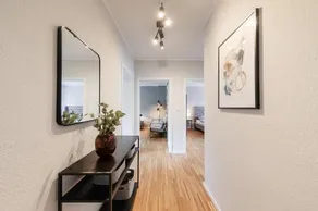 Munster Apartment - Image 2