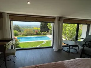 Suite intimiste avec Spa privatif et vue Pyrénées - Image 3