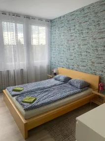 Dozsa Apartman Godollo - Image 3