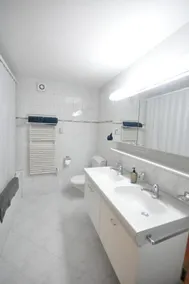 Luxury Family Apartment - Image 2