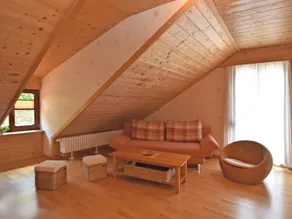Quaint Farmhouse in Langenbach near the Lake - Image 3