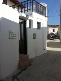 Theanos House - Image 5
