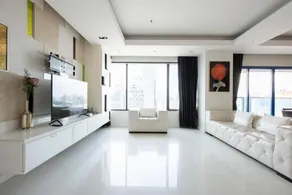 Luxury 2BR Residence 500m to CentralWorld - Image 3