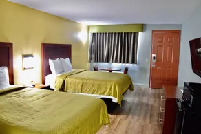 Econo Lodge Sanford - Image 5