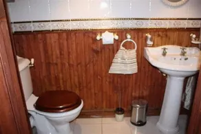 Robertsbridge Retreat At Cornhill Luxury Self Catering Apartments - Image 5
