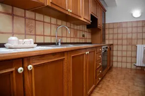 Ca Bearly in Nesso With 1 Bedrooms and 1 Bathrooms - Image 5