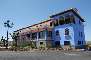 Hotel Rural Los Chaparros - Image 3