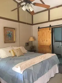 The Buffalo Girls Hotel - Image 5