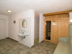 Cozy Chalet with Sauna in Großarl - Image 2