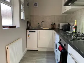 Washington s Hidden Gem Amethyst 3 Bedroom House s - Image 3