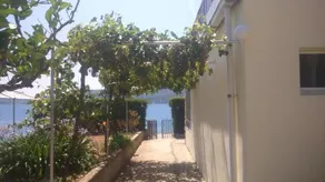Holiday Home Smokvica - Image 5