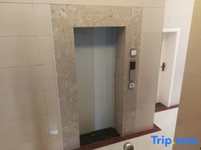 Ludian Hongzun Hotel - Image 3