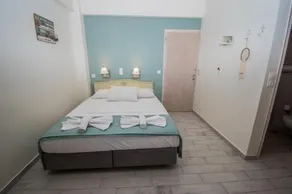 Hotel Alexandros - Image 4